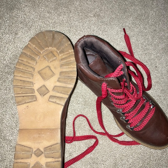 Brown Winter boots - Picture 2 of 3